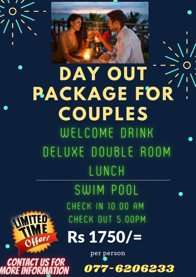 Ocean Bay Surf Resort Weligama Bagian luar foto