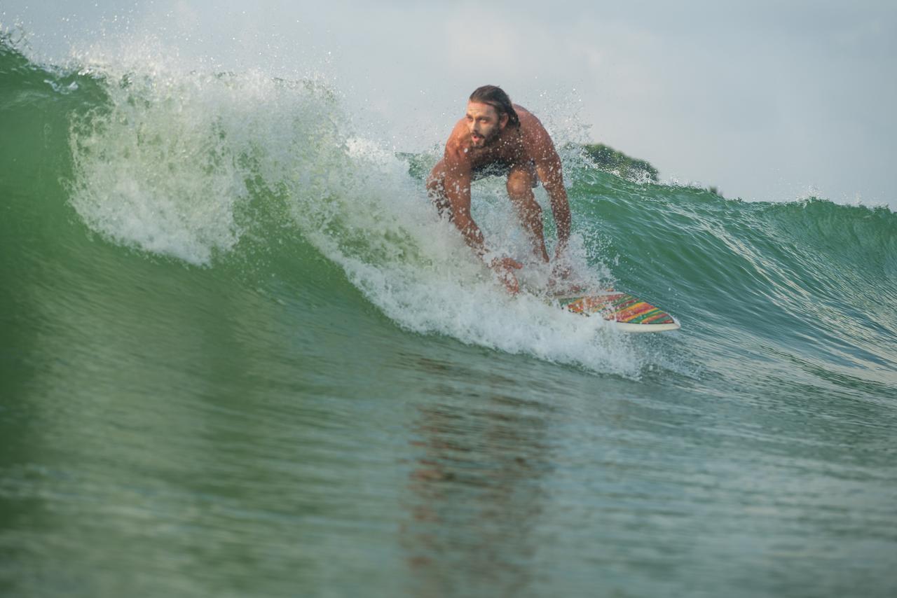 Ocean Bay Surf Resort Weligama Bagian luar foto